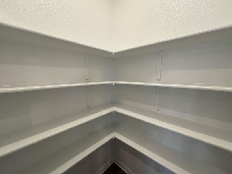 Image 31 of a home in Cannon Ranch 40s.