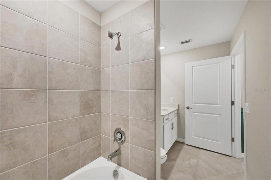 Image 47 of a home in .