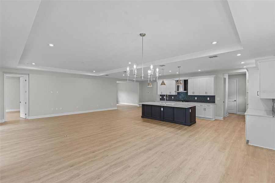 Spacious, unfurnished interior of a new home in Cresswind at Hammock Oaks, Lady Lake (Image 26).