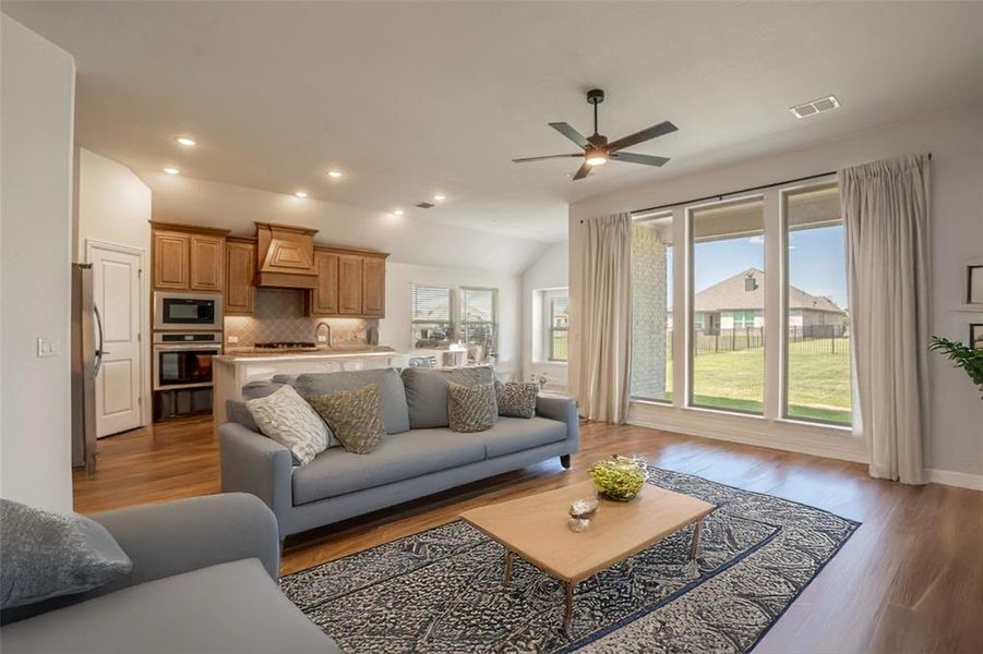 Furnished interior view inside a new home in Abe's Landing, Granbury (Image 8). Furnished interior view inside a new home in Abe's Landing, Granbury (Image 8).