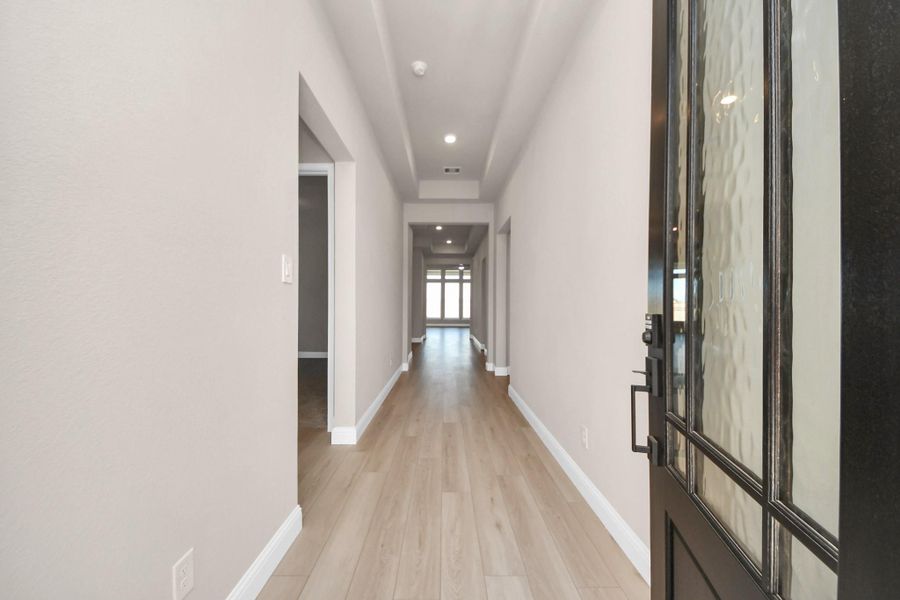 Spacious, unfurnished interior of a new home in Bridgeland: Heritage Collection, Cypress (Image 21). Spacious, unfurnished interior of a new home in Bridgeland: Heritage Collection, Cypress (Image 21).
