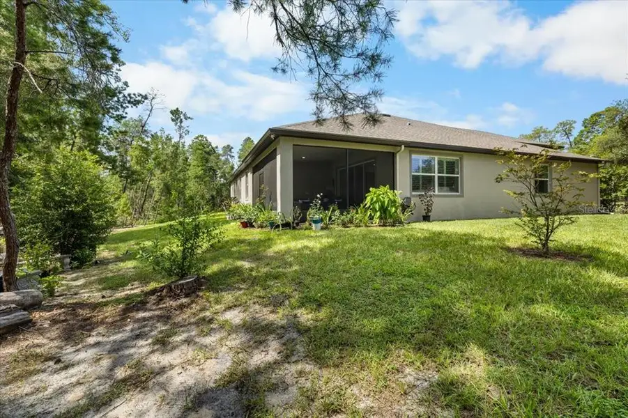 Exterior details and patio area of a home in , Homosassa (Image 25). Exterior details and patio area of a home in , Homosassa (Image 25).