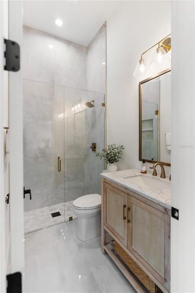 Furnished interior view inside a new home in , Port Charlotte (Image 51).