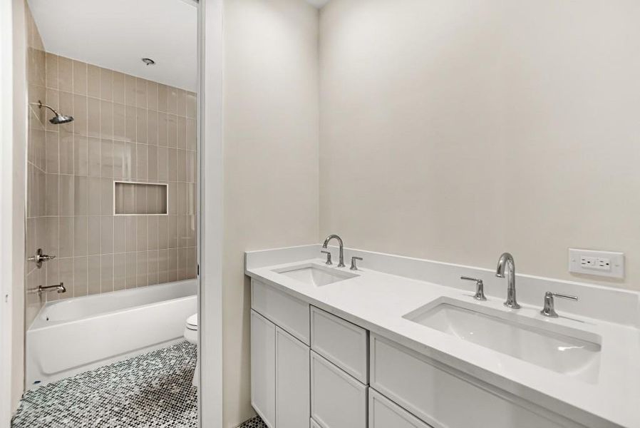 Furnished interior view inside a new home in , Atlanta (Image 14).