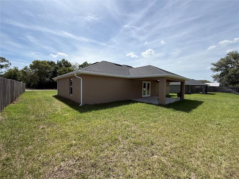 Exterior details and patio area of a home in , Ocala (Image 23).