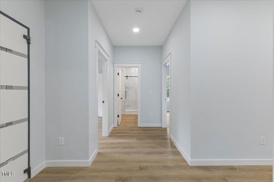 10-123-125 Ottawa Dr