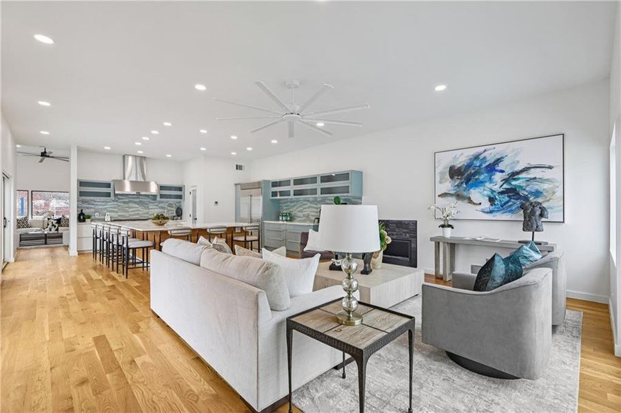 Furnished interior view inside a new home in , Atlanta (Image 40).