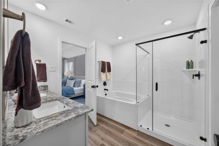 Furnished interior view inside a new home in Allison Park, Houston (Image 16). Furnished interior view inside a new home in Allison Park, Houston (Image 16).