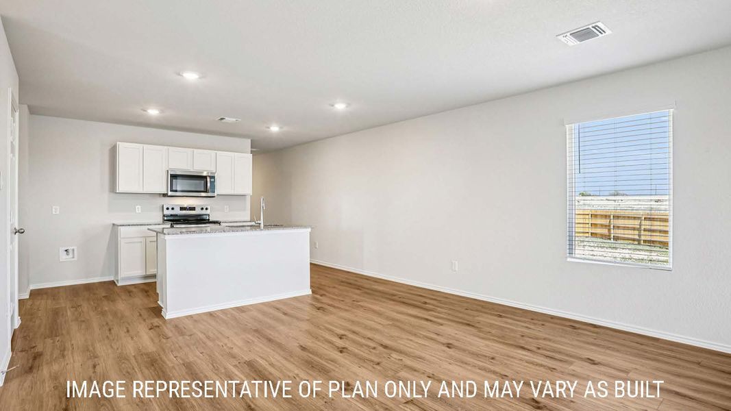 Image 33 representing the Estero by D.R. Horton in The Villages at Schwertner Ranch, Jarrell, TX.