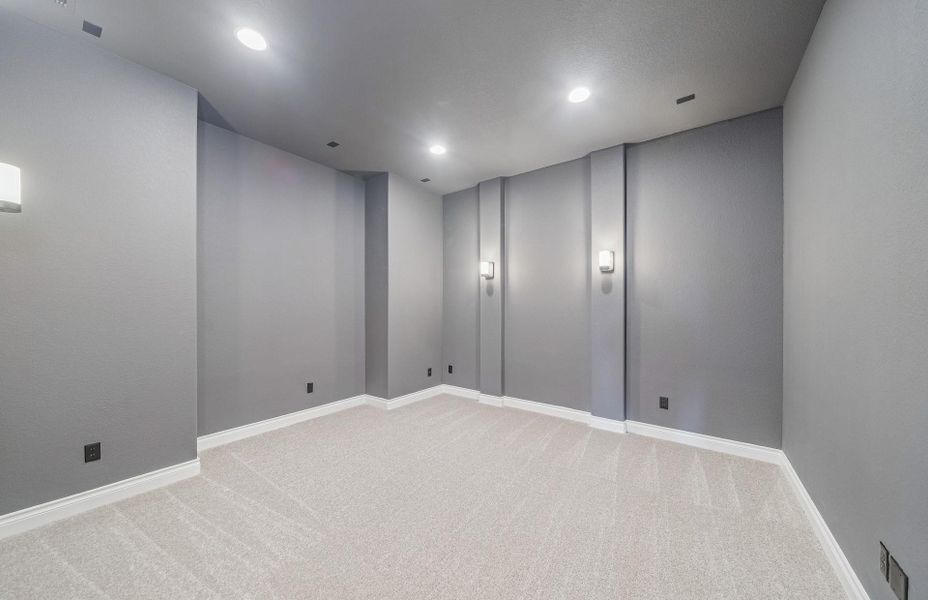 Spacious, unfurnished interior of a new home in Bridgeland 60′, Cypress (Image 27).