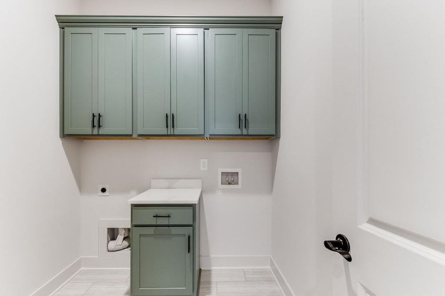 Furnished interior view inside a new home in , Dallas (Image 6). Furnished interior view inside a new home in , Dallas (Image 6).