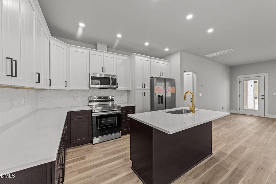 26-web-or-mls-VB4A5685