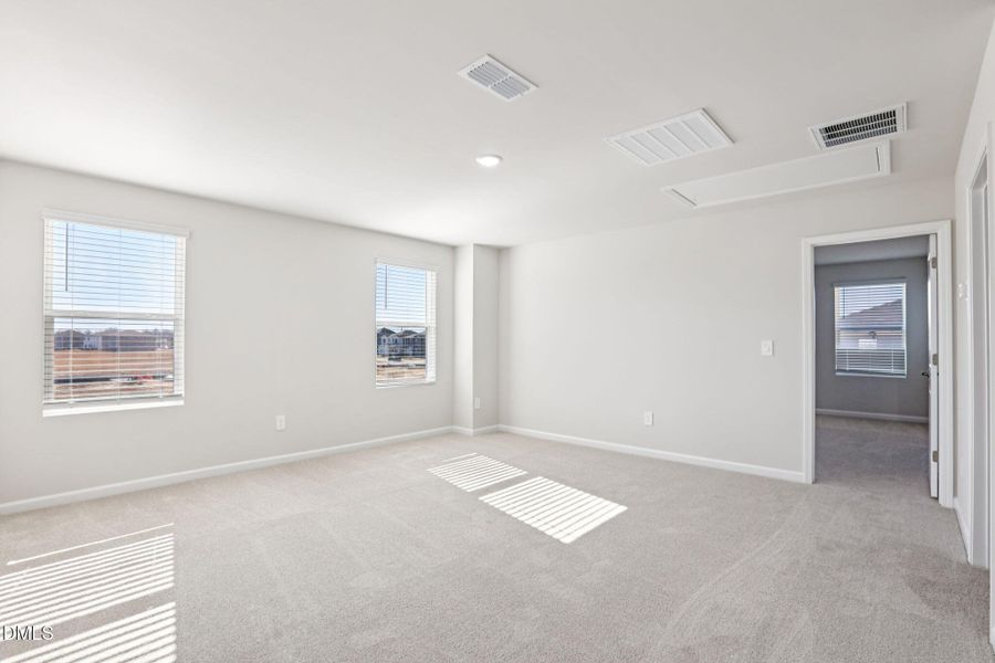 17-web-or-mls-Raleigh- River Glen-38 Hof