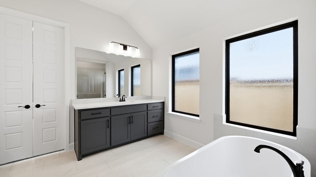 Furnished interior view inside a new home in Terraces, Rockwall (Image 12).