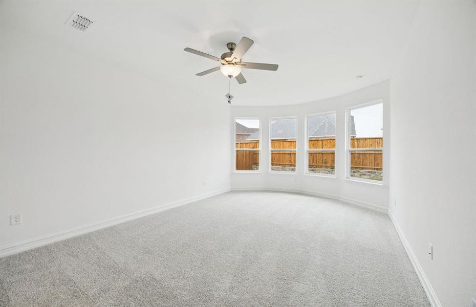 Owner's suite with bay window Owner's suite with bay window