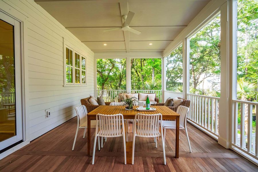 Exterior details and patio area of a home in , Johns Island (Image 3).