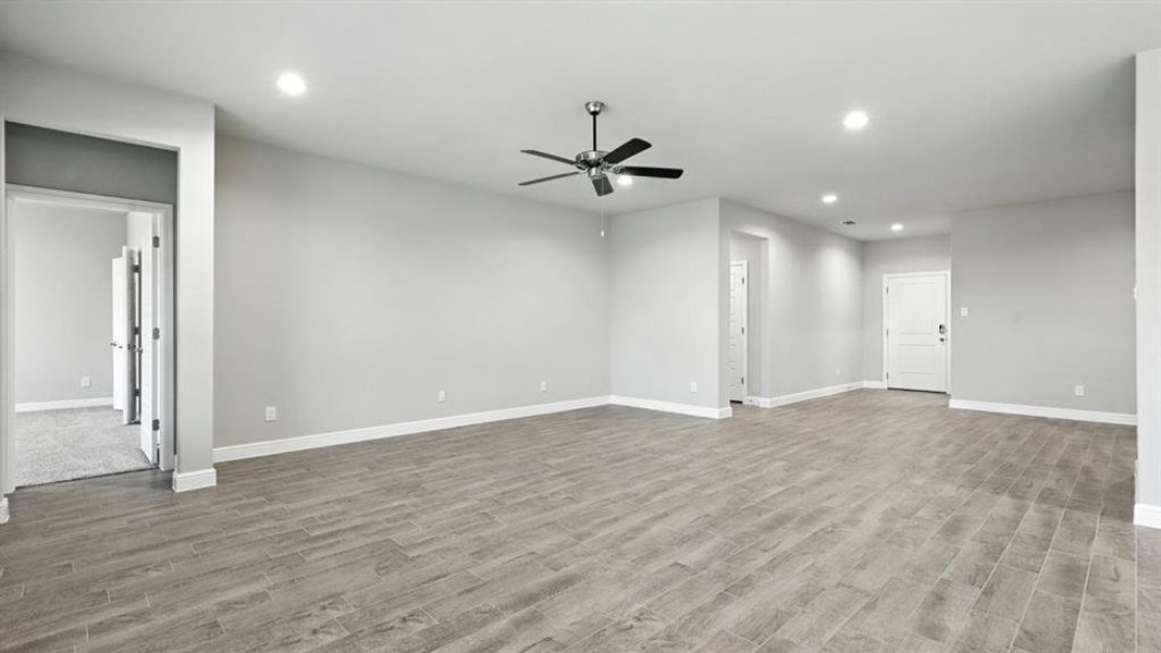 Spacious, unfurnished interior of a new home in Retta Estates, Mansfield (Image 22).
