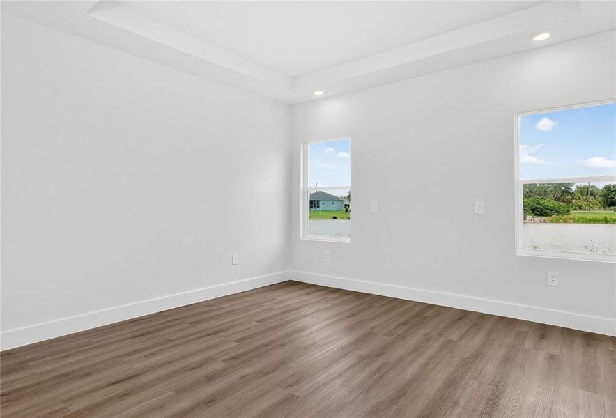 Spacious, unfurnished interior of a new home in , Rotonda West (Image 41).