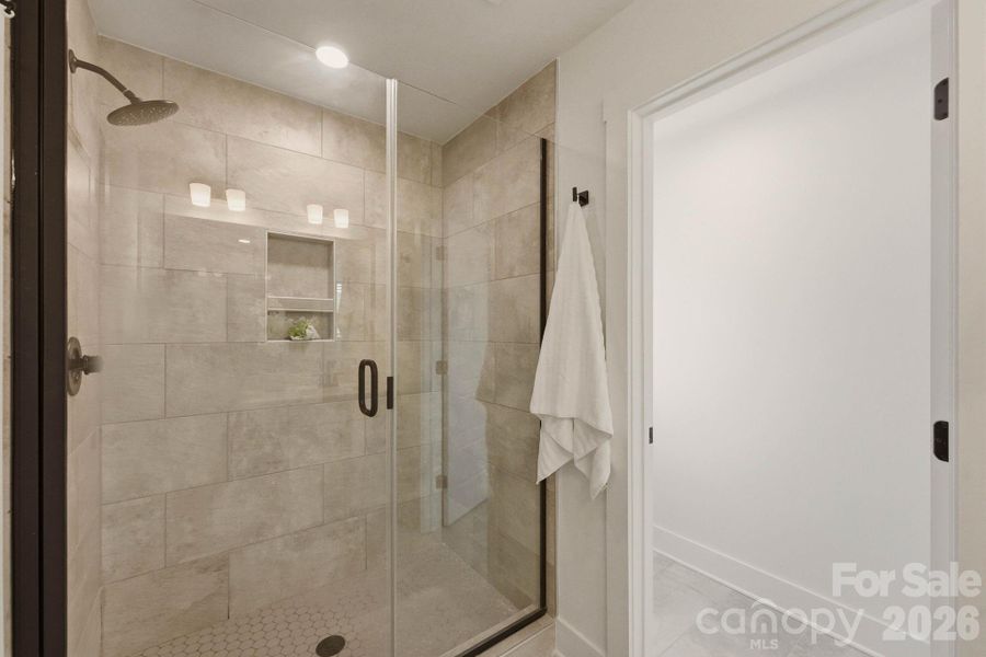 Pictures are of 4043 Bass River (Lot 5) Finishes May Vary