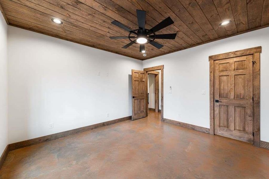 Spacious, unfurnished interior of a new home in , Blue Ridge (Image 17). Spacious, unfurnished interior of a new home in , Blue Ridge (Image 17).