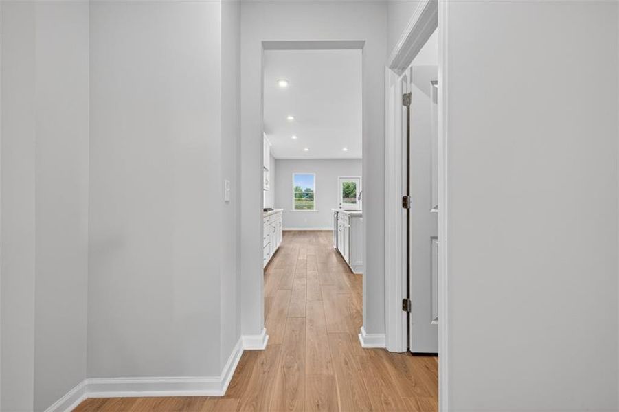 Spacious, unfurnished interior of a new home in Hamilton Place, Cartersville (Image 18).