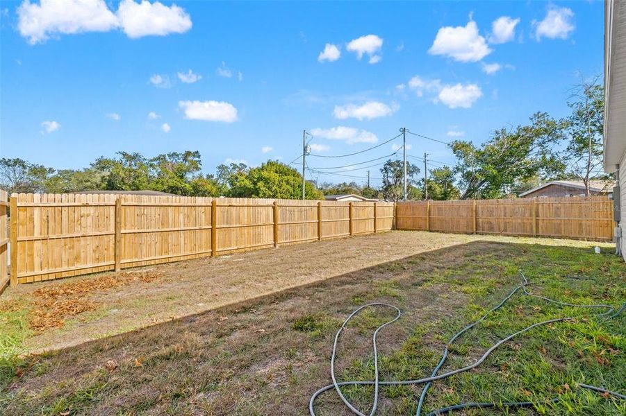 Exterior details and patio area of a home in , Spring Hill (Image 18).