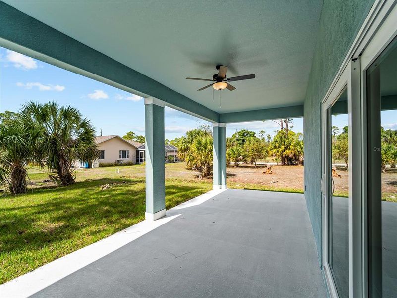 Exterior details and patio area of a home in , North Port (Image 4).