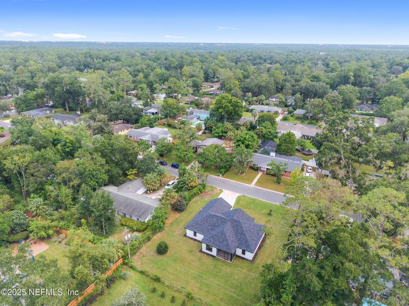 Image 75 of a home in .