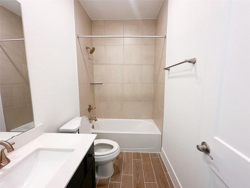 Furnished interior view inside a new home in Sienna, Missouri City (Image 12). Furnished interior view inside a new home in Sienna, Missouri City (Image 12).