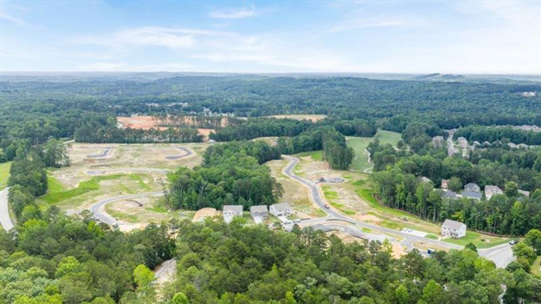 Image 22 of a home in Northwoods at Mirror Lake.