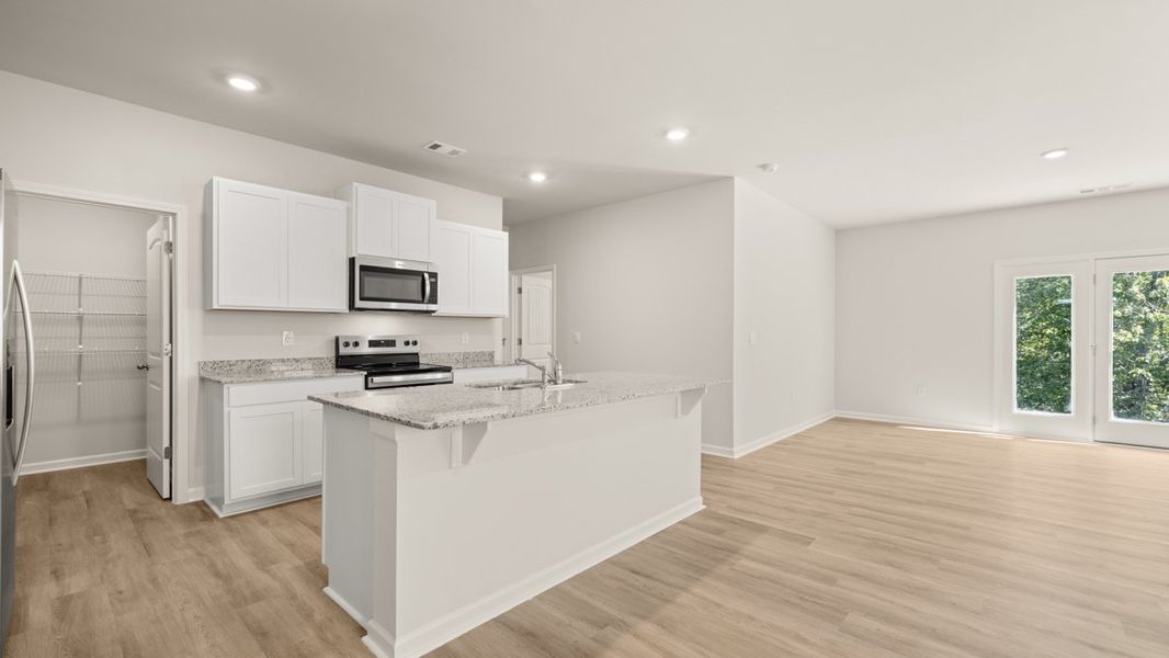Representative furnished interior of a home built from the Robie by D.R. Horton in Rolling Meadows, Jasper (Image 5). Representative furnished interior of a home built from the Robie by D.R. Horton in Rolling Meadows, Jasper (Image 5).
