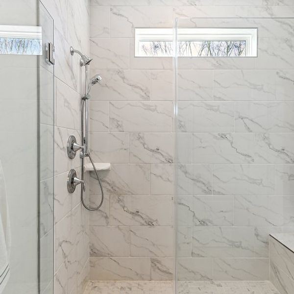 1558 Carlyle Owners Bath F1 6 3 25