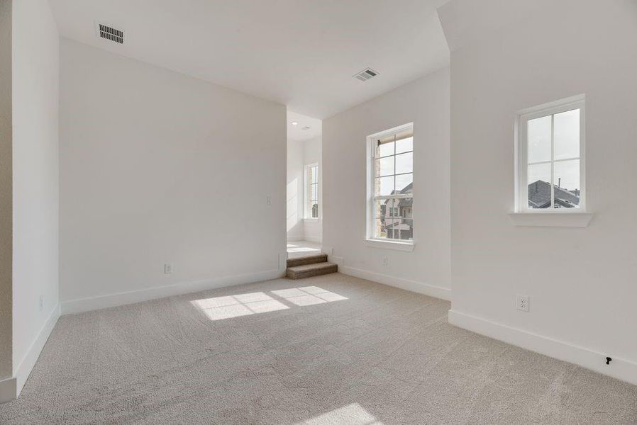 Spacious, unfurnished interior of a new home in Walton Ridge, Corinth (Image 17).