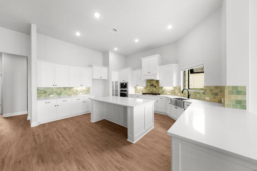 Furnished interior view inside a new home in Heritage, McLendon-Chisholm (Image 8).