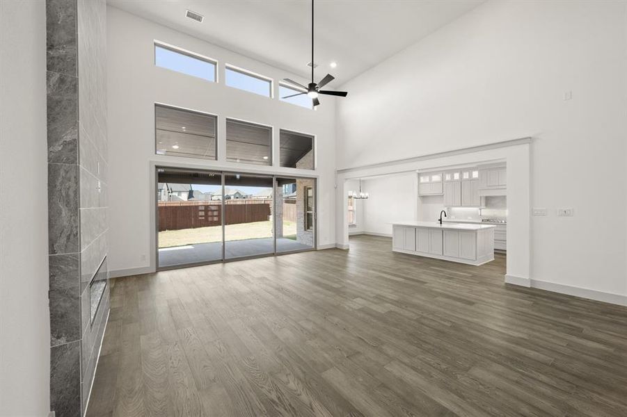 7047 Capanna- Living Room-1