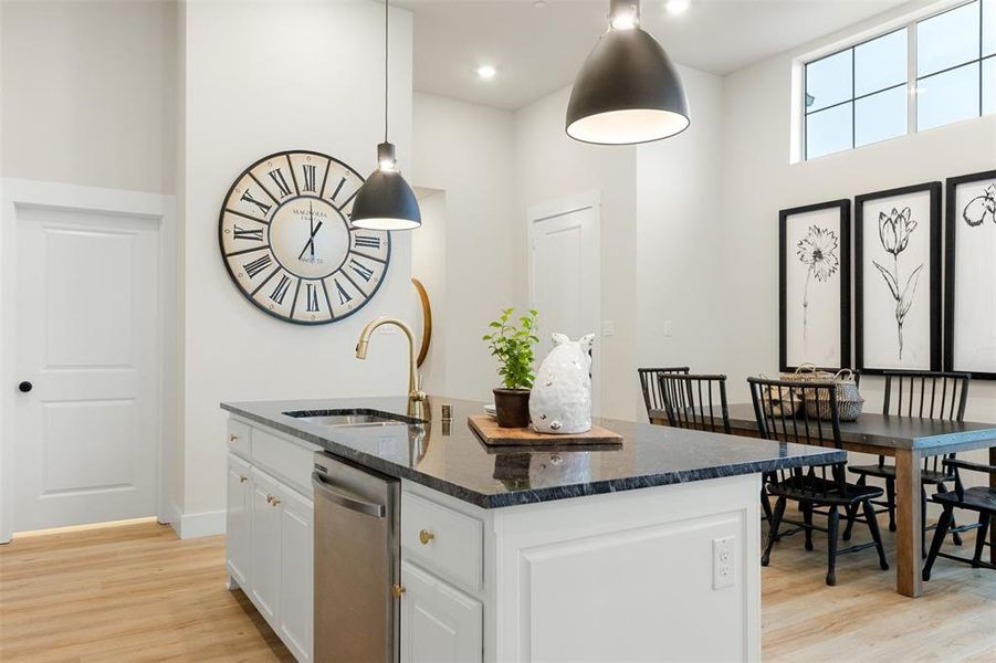Furnished interior view inside a new home in Woodbridge, Wylie (Image 5).