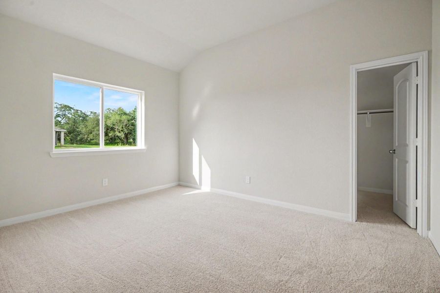Spacious, unfurnished interior of a new home in Little River Ranch, Bay City (Image 12). Spacious, unfurnished interior of a new home in Little River Ranch, Bay City (Image 12).