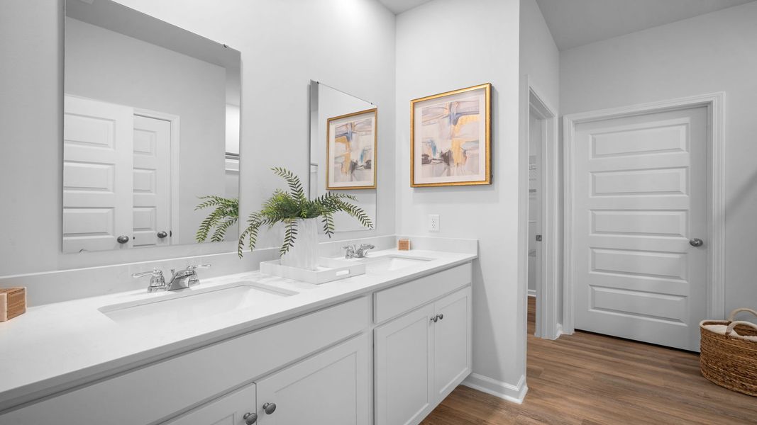 Furnished interior view inside a new home in Fernhill Farms, Statesboro (Image 9).