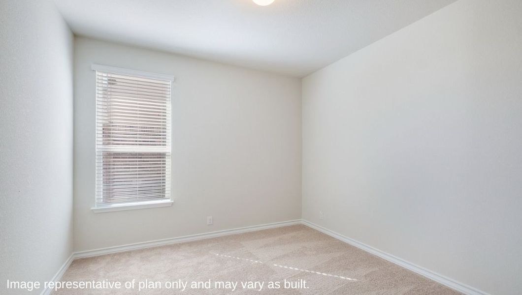 Representative unfurnished interior of a home built from the The Irvine by D.R. Horton in Veranda, San Antonio (Image 20).