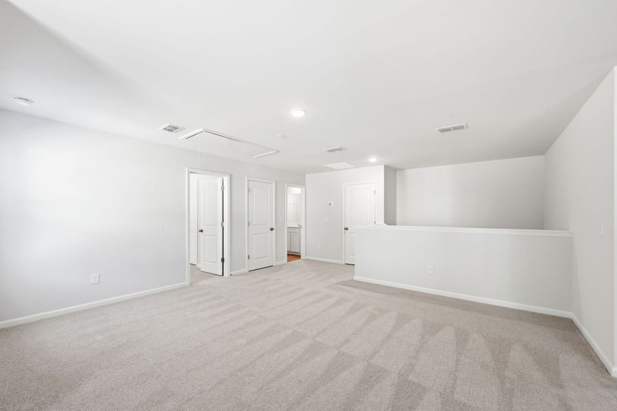 Spacious, unfurnished interior of a new home in Grand Arbor, Blythewood (Image 37). Spacious, unfurnished interior of a new home in Grand Arbor, Blythewood (Image 37).