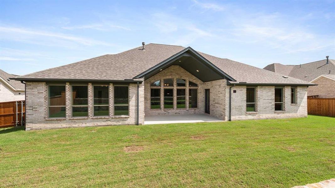 Front exterior of a new home in Somerset Park 80', Rockwall, TX, highlighting curb appeal (Image 2). Front exterior of a new home in Somerset Park 80', Rockwall, TX, highlighting curb appeal (Image 2).