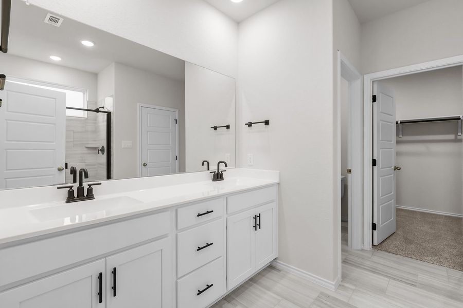 Representative furnished interior of a home built from the The Sequoia A by Davidson Homes LLC in Hickory Ridge, Elmendorf (Image 8).