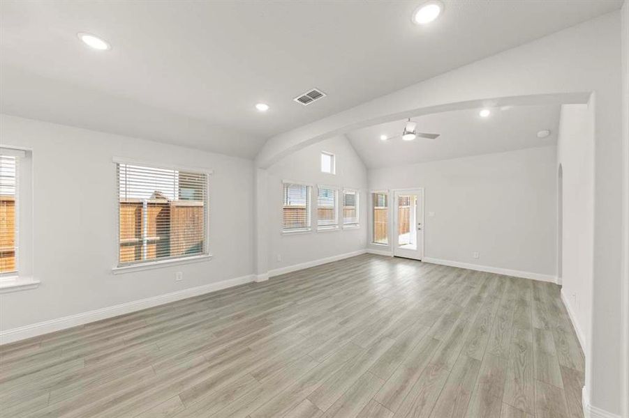 08_232 Town Park, Princeton