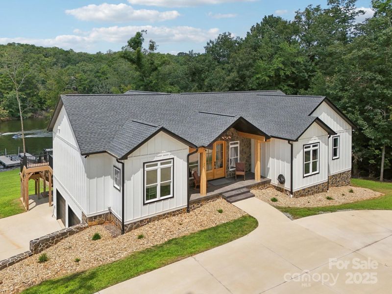 Front exterior of a new home in , New London, NC, highlighting curb appeal (Image 22). Front exterior of a new home in , New London, NC, highlighting curb appeal (Image 22).