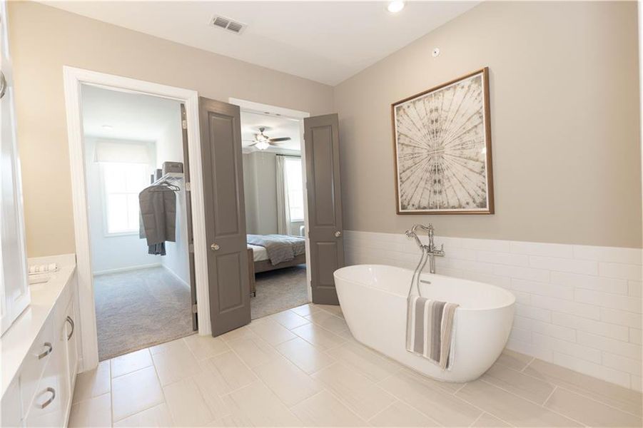 Furnished interior view inside a new home in Waterside Condos, Peachtree Corners (Image 24).