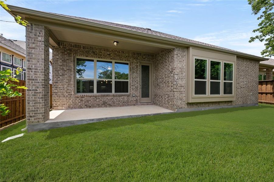 Exterior details and patio area of a home in Walton Ridge, Corinth (Image 3). Exterior details and patio area of a home in Walton Ridge, Corinth (Image 3).