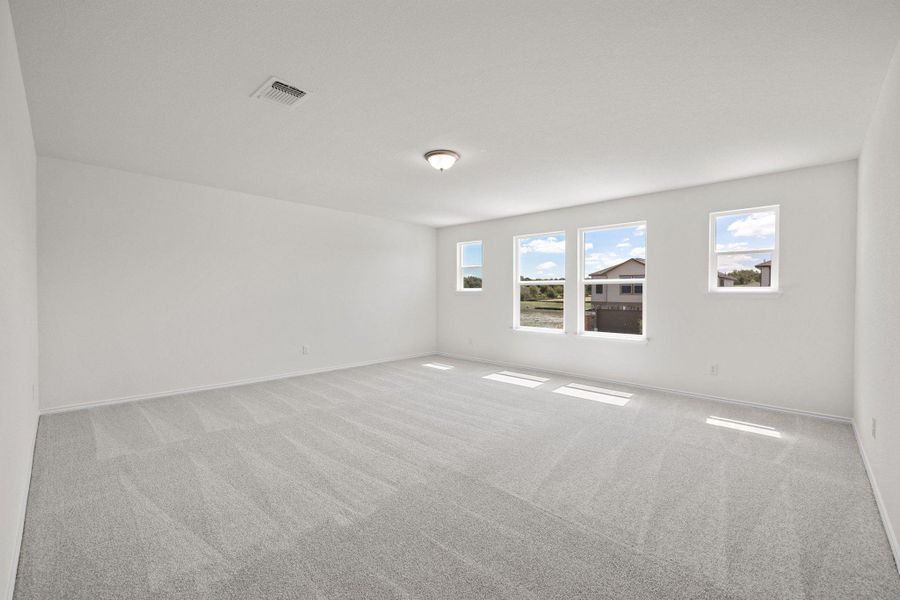 Spacious, unfurnished interior of a new home in Sonterra - Cool Water, Jarrell (Image 27).