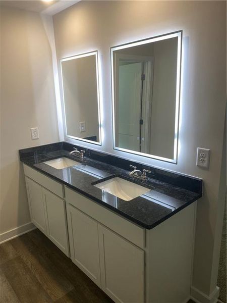 Image 8 of a home in Twin Oaks.