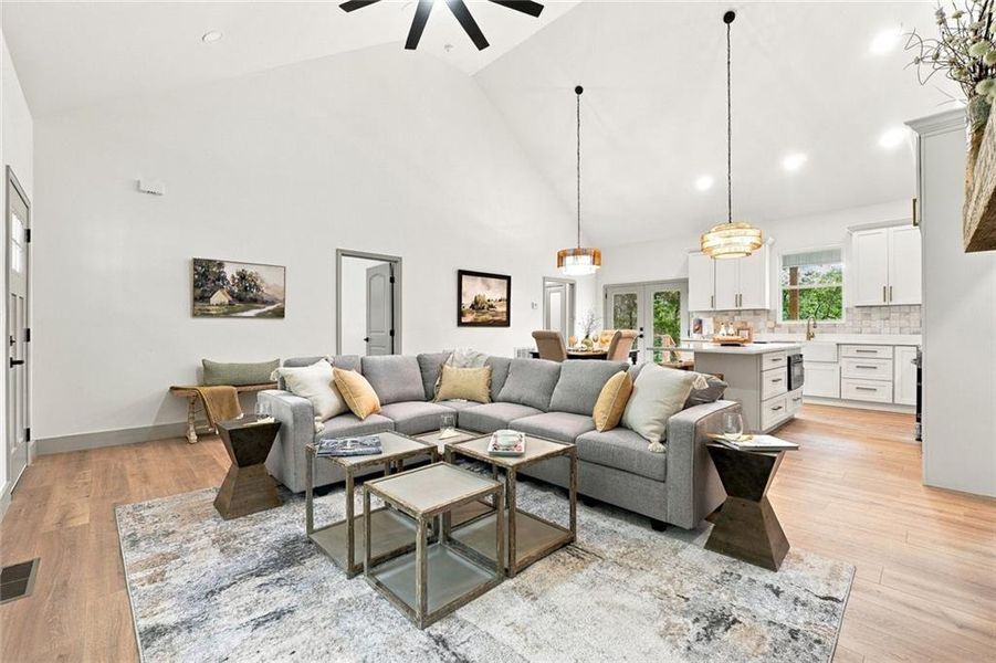 Furnished interior view inside a new home in , Resaca (Image 17).