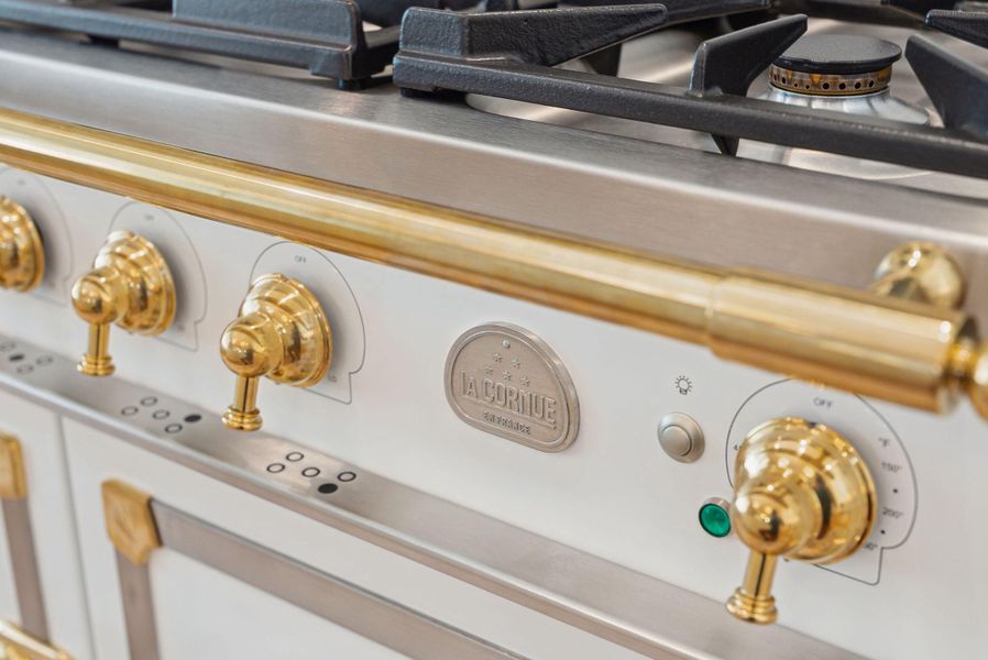 Close-up of interior finishes inside a home in Daniel Island Park, Charleston (Image 22).